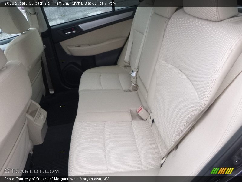 Crystal Black Silica / Ivory 2018 Subaru Outback 2.5i Premium