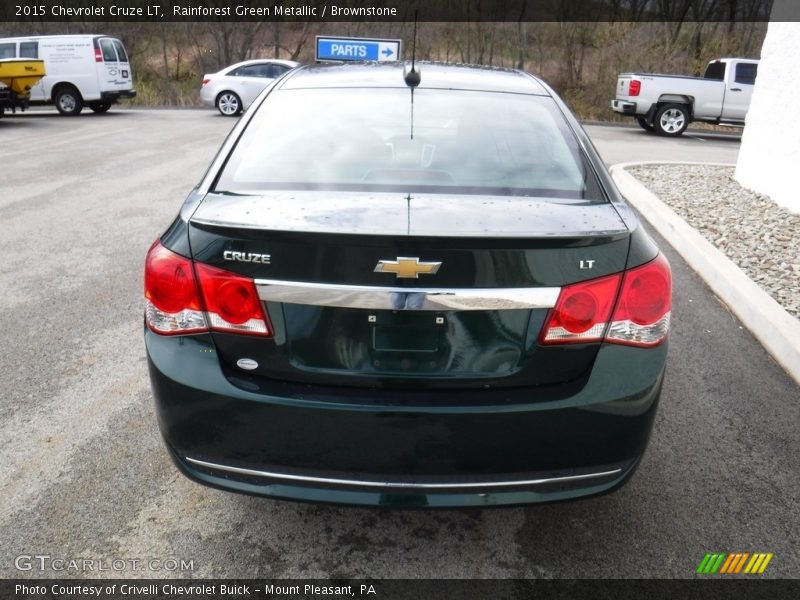 Rainforest Green Metallic / Brownstone 2015 Chevrolet Cruze LT
