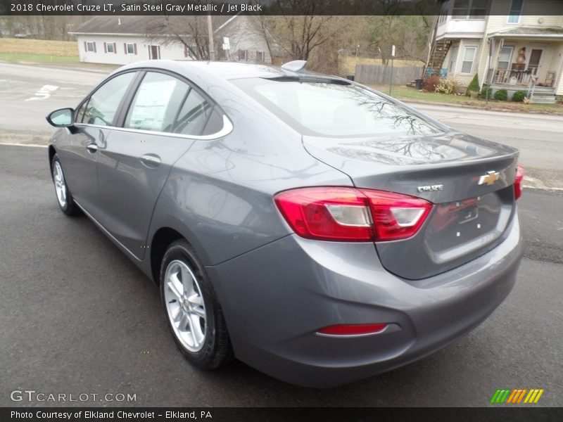 Satin Steel Gray Metallic / Jet Black 2018 Chevrolet Cruze LT