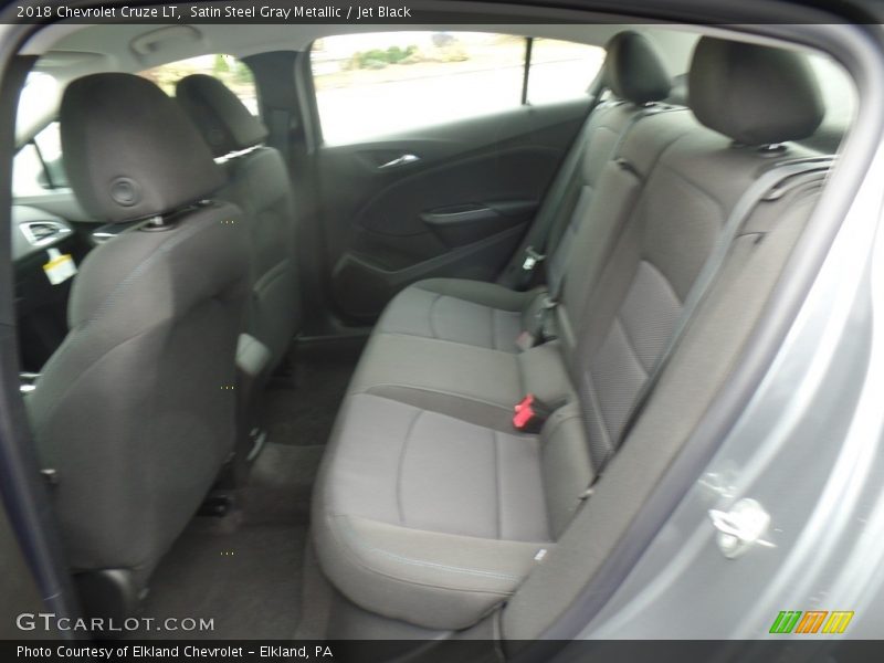 Satin Steel Gray Metallic / Jet Black 2018 Chevrolet Cruze LT