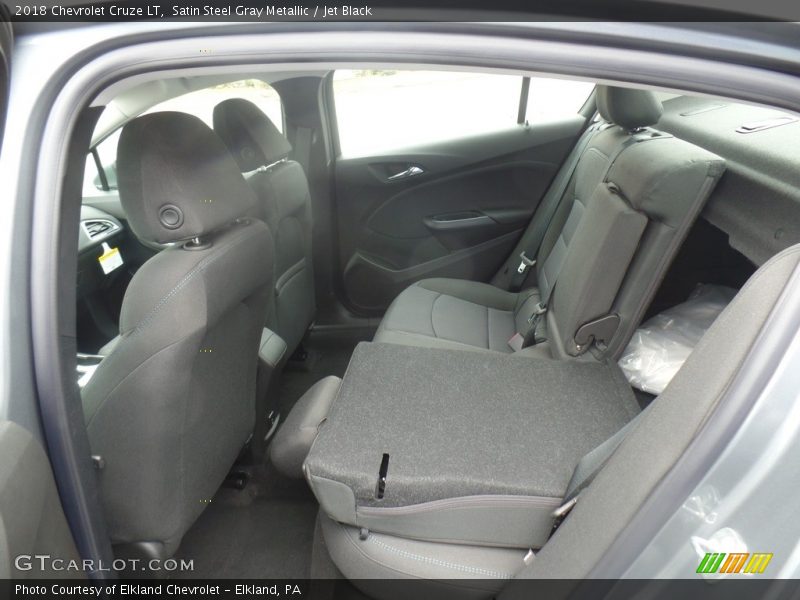 Satin Steel Gray Metallic / Jet Black 2018 Chevrolet Cruze LT