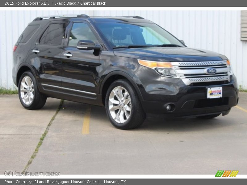 Tuxedo Black / Charcoal Black 2015 Ford Explorer XLT