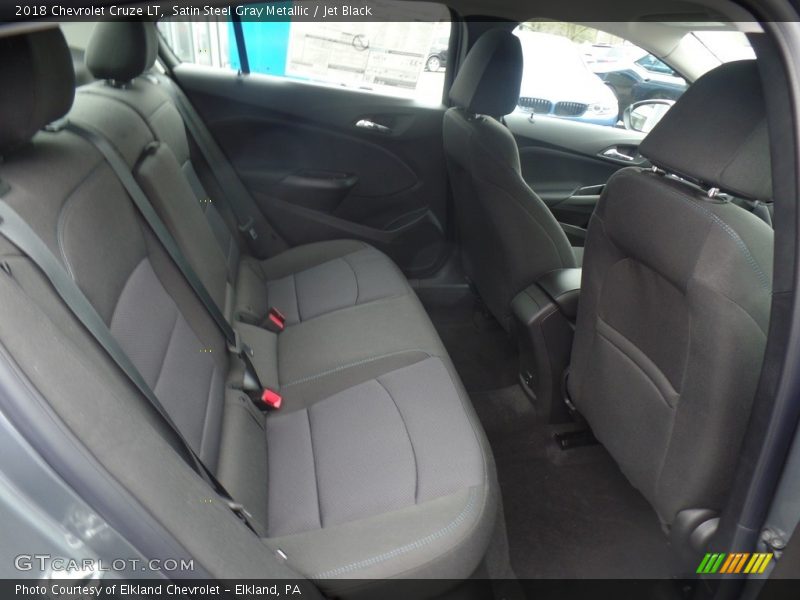 Satin Steel Gray Metallic / Jet Black 2018 Chevrolet Cruze LT
