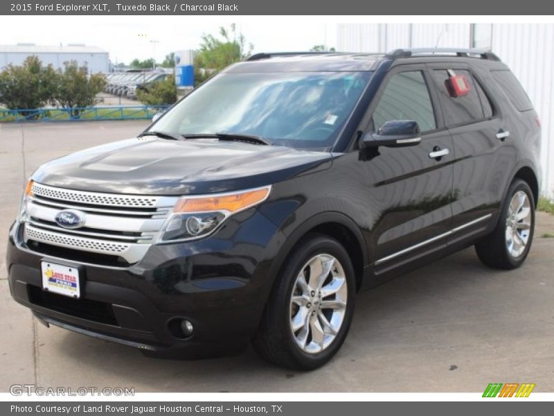 Tuxedo Black / Charcoal Black 2015 Ford Explorer XLT