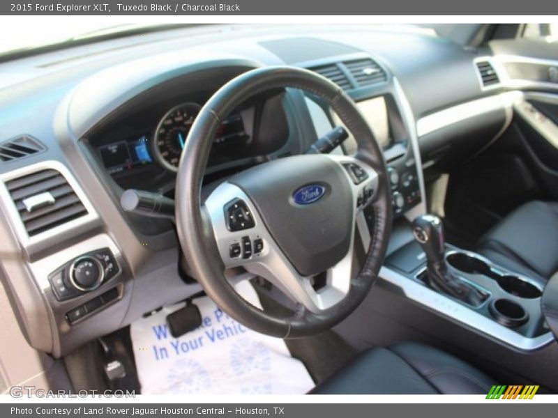 Tuxedo Black / Charcoal Black 2015 Ford Explorer XLT