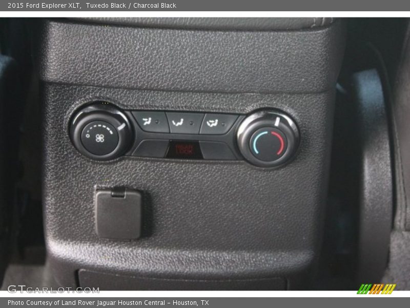 Tuxedo Black / Charcoal Black 2015 Ford Explorer XLT