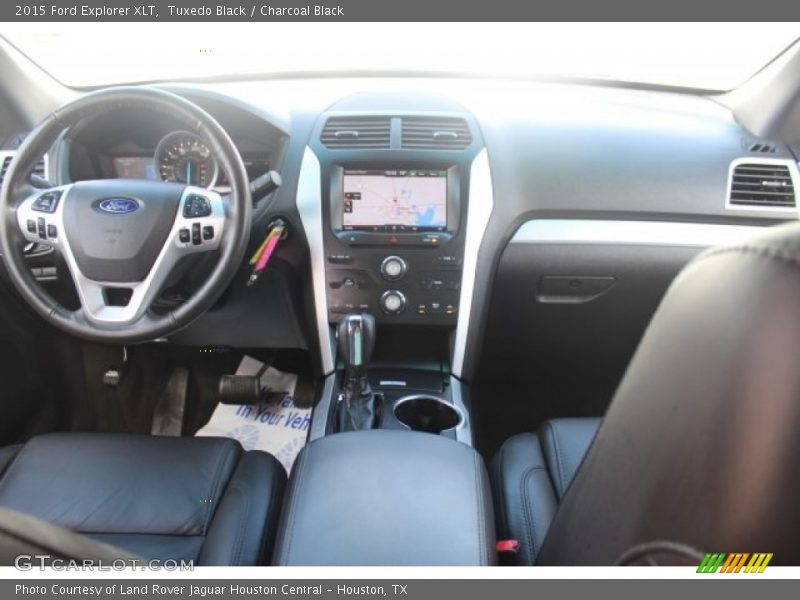 Tuxedo Black / Charcoal Black 2015 Ford Explorer XLT