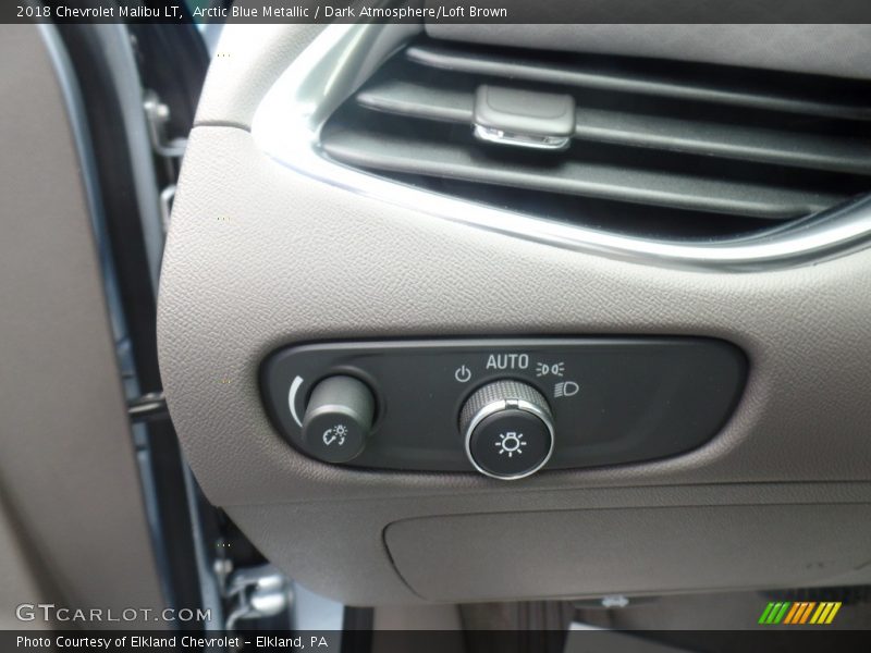 Arctic Blue Metallic / Dark Atmosphere/Loft Brown 2018 Chevrolet Malibu LT