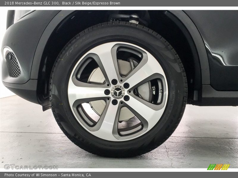 Black / Silk Beige/Espresso Brown 2018 Mercedes-Benz GLC 300