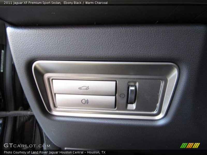 Ebony Black / Warm Charcoal 2011 Jaguar XF Premium Sport Sedan