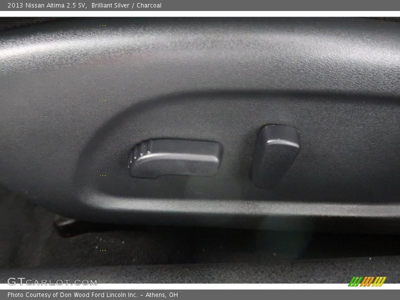 Brilliant Silver / Charcoal 2013 Nissan Altima 2.5 SV