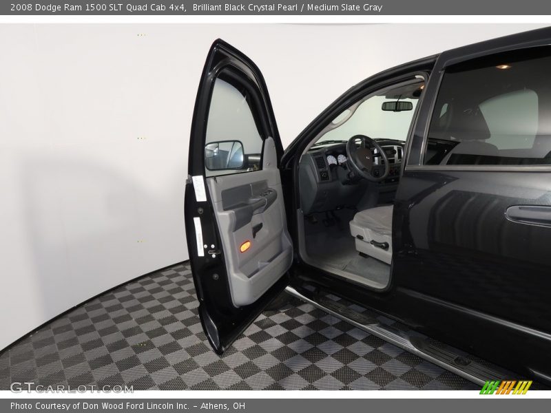 Brilliant Black Crystal Pearl / Medium Slate Gray 2008 Dodge Ram 1500 SLT Quad Cab 4x4