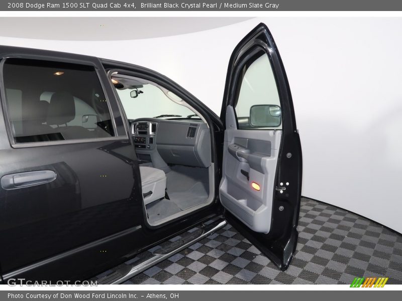 Brilliant Black Crystal Pearl / Medium Slate Gray 2008 Dodge Ram 1500 SLT Quad Cab 4x4