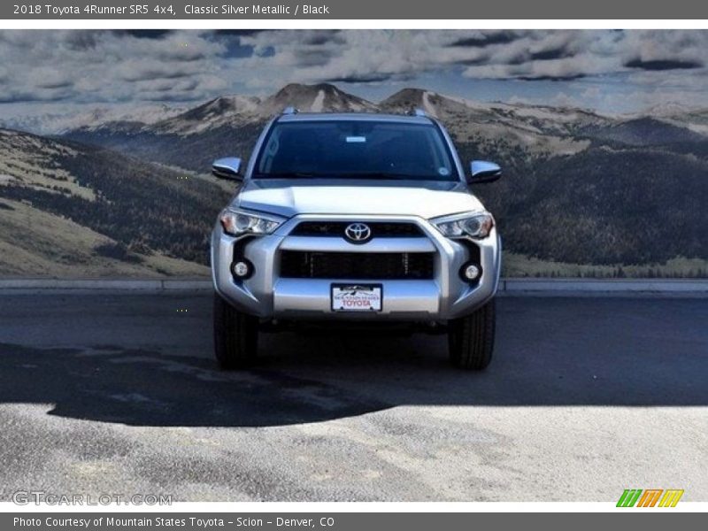 Classic Silver Metallic / Black 2018 Toyota 4Runner SR5 4x4