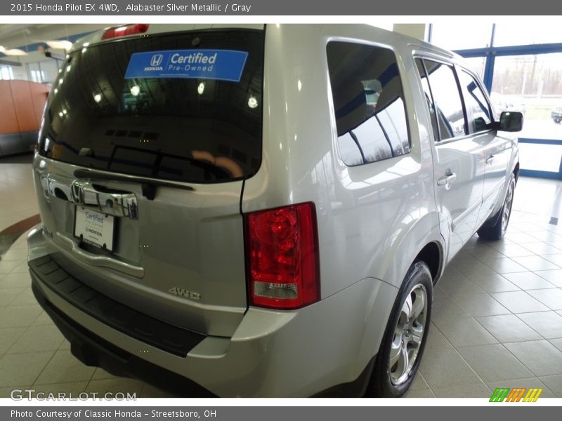 Alabaster Silver Metallic / Gray 2015 Honda Pilot EX 4WD