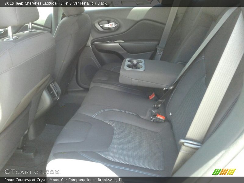 Billet Silver Metallic / Black 2019 Jeep Cherokee Latitude