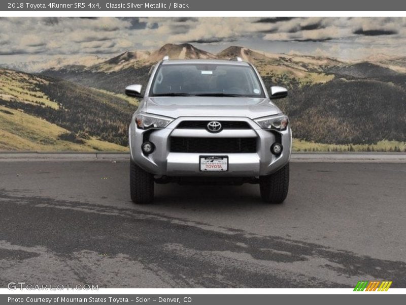 Classic Silver Metallic / Black 2018 Toyota 4Runner SR5 4x4