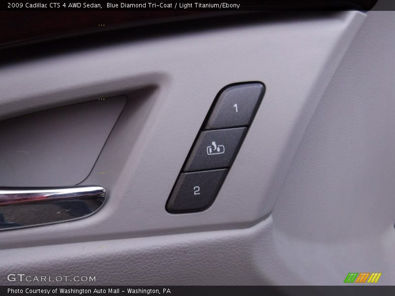 Blue Diamond Tri-Coat / Light Titanium/Ebony 2009 Cadillac CTS 4 AWD Sedan