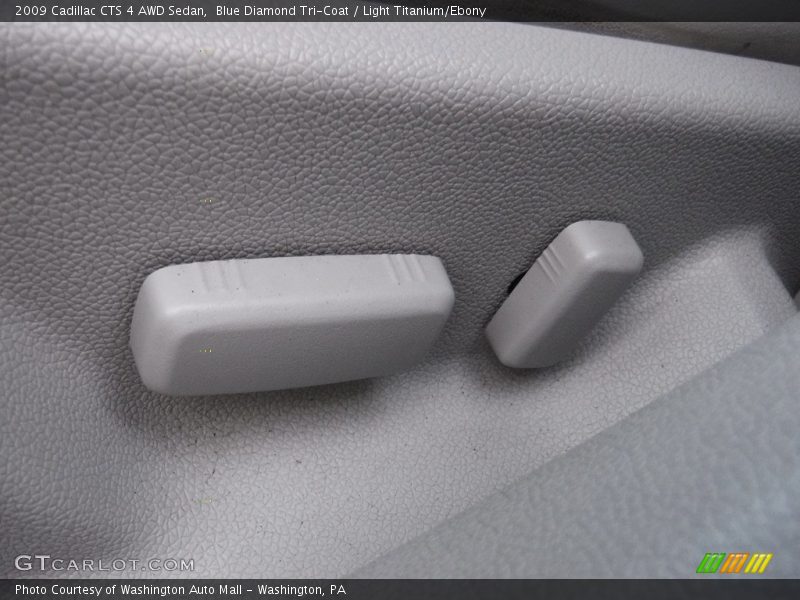 Blue Diamond Tri-Coat / Light Titanium/Ebony 2009 Cadillac CTS 4 AWD Sedan