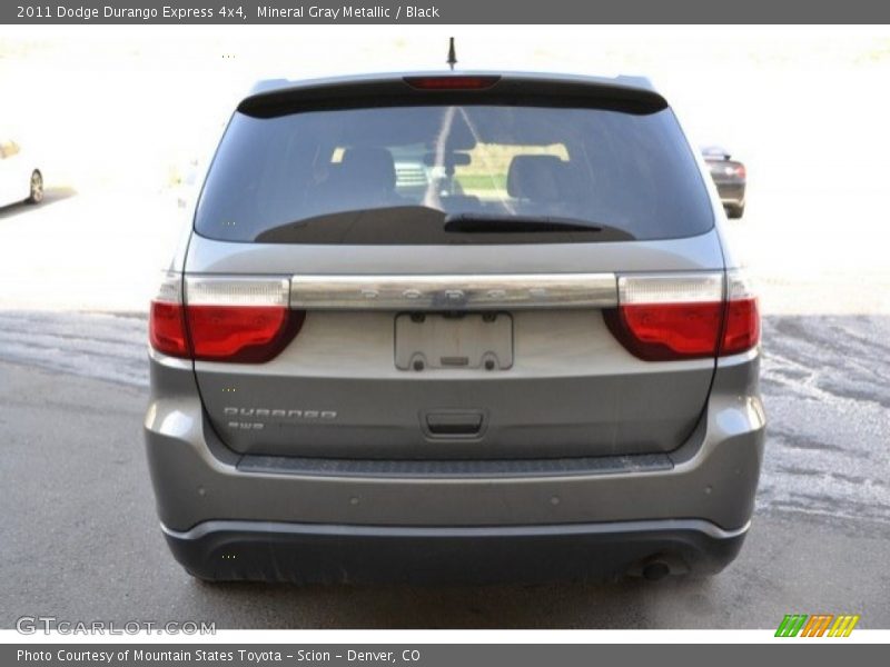 Mineral Gray Metallic / Black 2011 Dodge Durango Express 4x4