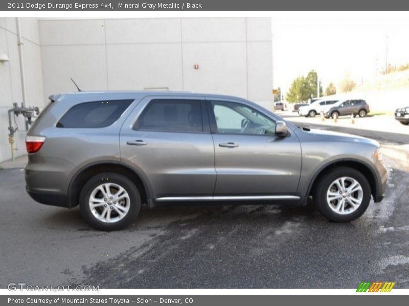 Mineral Gray Metallic / Black 2011 Dodge Durango Express 4x4