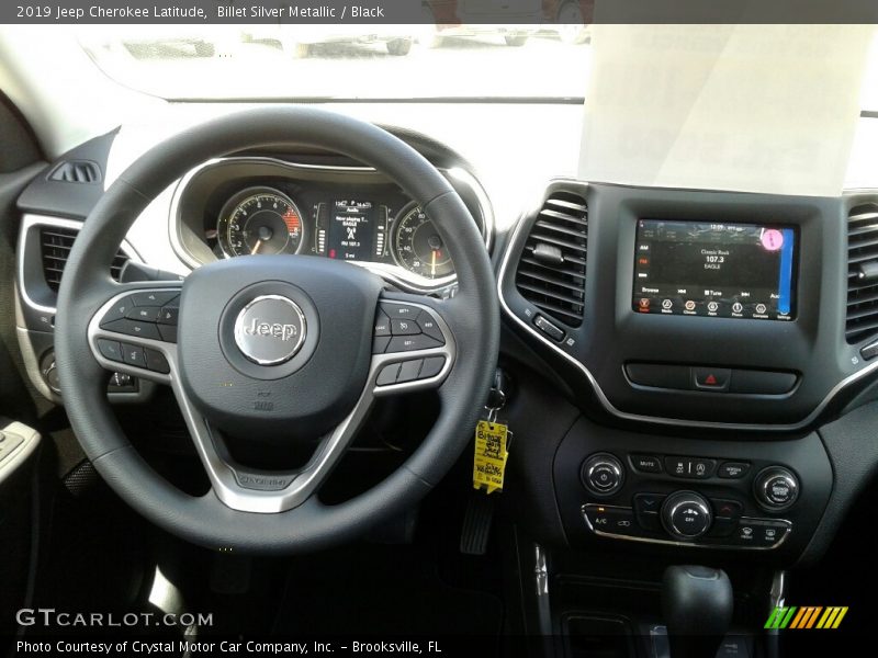 Billet Silver Metallic / Black 2019 Jeep Cherokee Latitude