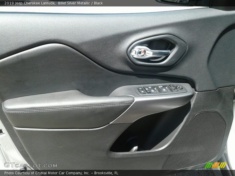 Billet Silver Metallic / Black 2019 Jeep Cherokee Latitude