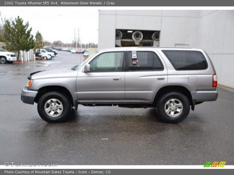 Millennium Silver Metallic / Gray 2002 Toyota 4Runner SR5 4x4