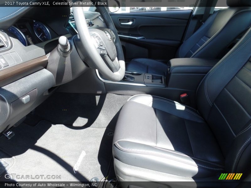 Celestial Silver Metallic / Black 2017 Toyota Camry XLE