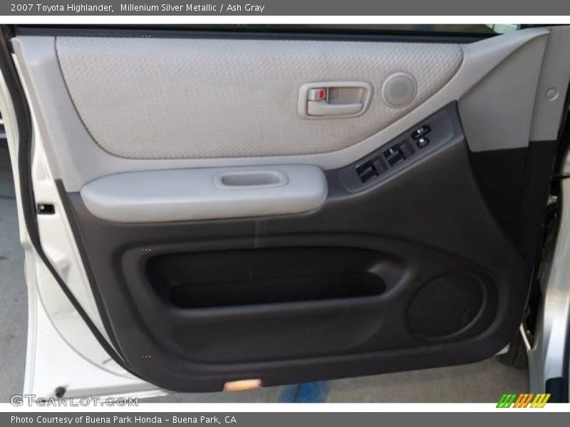Millenium Silver Metallic / Ash Gray 2007 Toyota Highlander