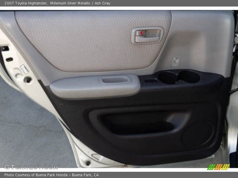 Millenium Silver Metallic / Ash Gray 2007 Toyota Highlander