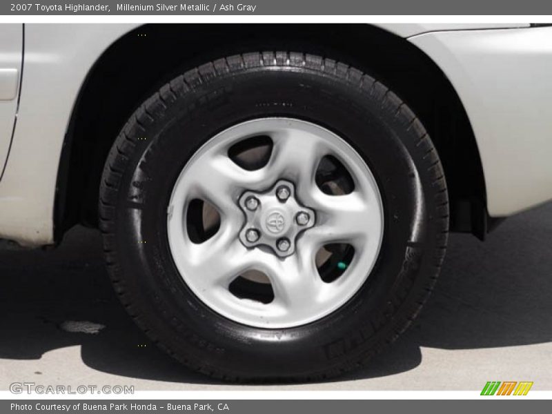 Millenium Silver Metallic / Ash Gray 2007 Toyota Highlander
