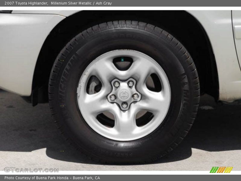 Millenium Silver Metallic / Ash Gray 2007 Toyota Highlander