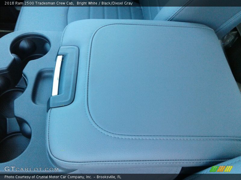 Bright White / Black/Diesel Gray 2018 Ram 2500 Tradesman Crew Cab