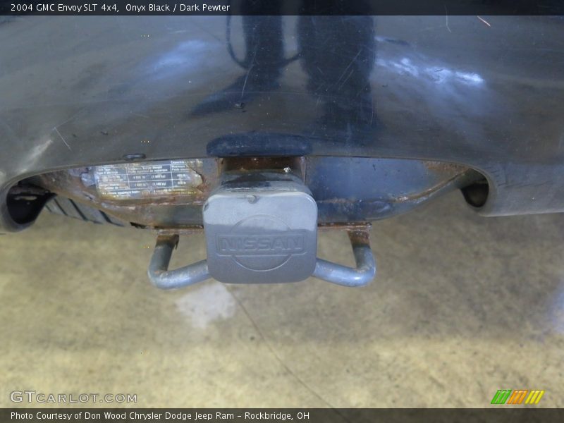 Onyx Black / Dark Pewter 2004 GMC Envoy SLT 4x4