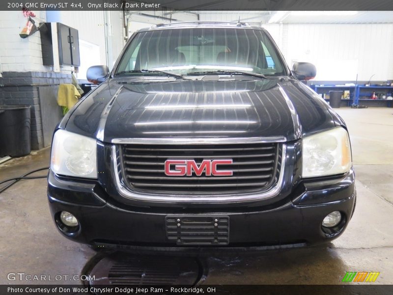 Onyx Black / Dark Pewter 2004 GMC Envoy SLT 4x4