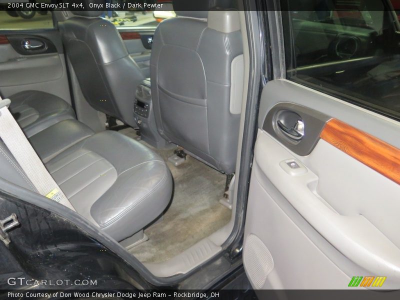 Onyx Black / Dark Pewter 2004 GMC Envoy SLT 4x4