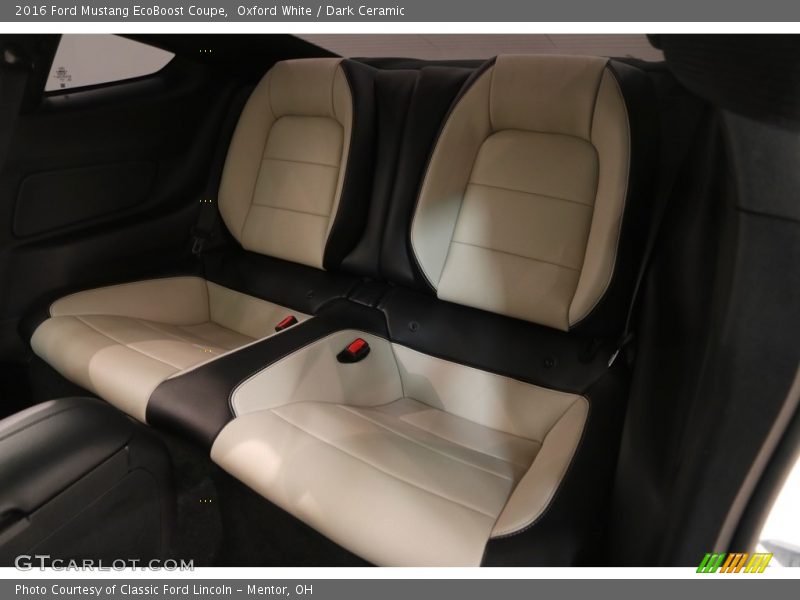 Oxford White / Dark Ceramic 2016 Ford Mustang EcoBoost Coupe