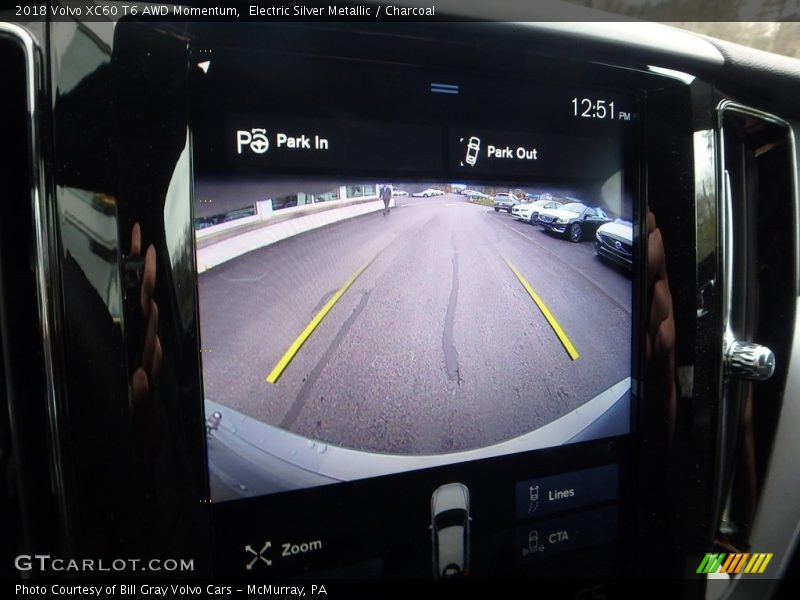 Electric Silver Metallic / Charcoal 2018 Volvo XC60 T6 AWD Momentum
