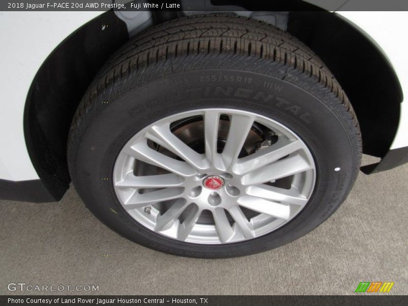 Fuji White / Latte 2018 Jaguar F-PACE 20d AWD Prestige