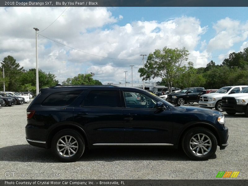 Blu By You Pearl / Black 2018 Dodge Durango SXT