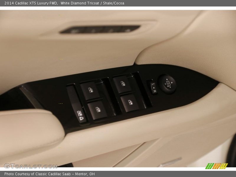 White Diamond Tricoat / Shale/Cocoa 2014 Cadillac XTS Luxury FWD