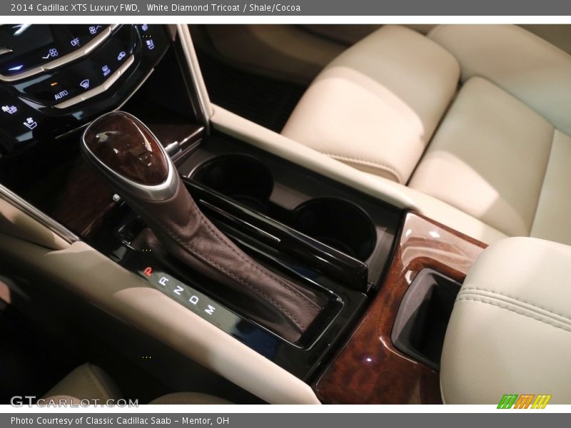 White Diamond Tricoat / Shale/Cocoa 2014 Cadillac XTS Luxury FWD