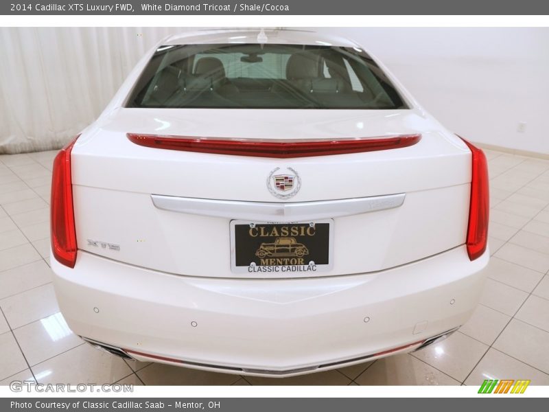 White Diamond Tricoat / Shale/Cocoa 2014 Cadillac XTS Luxury FWD