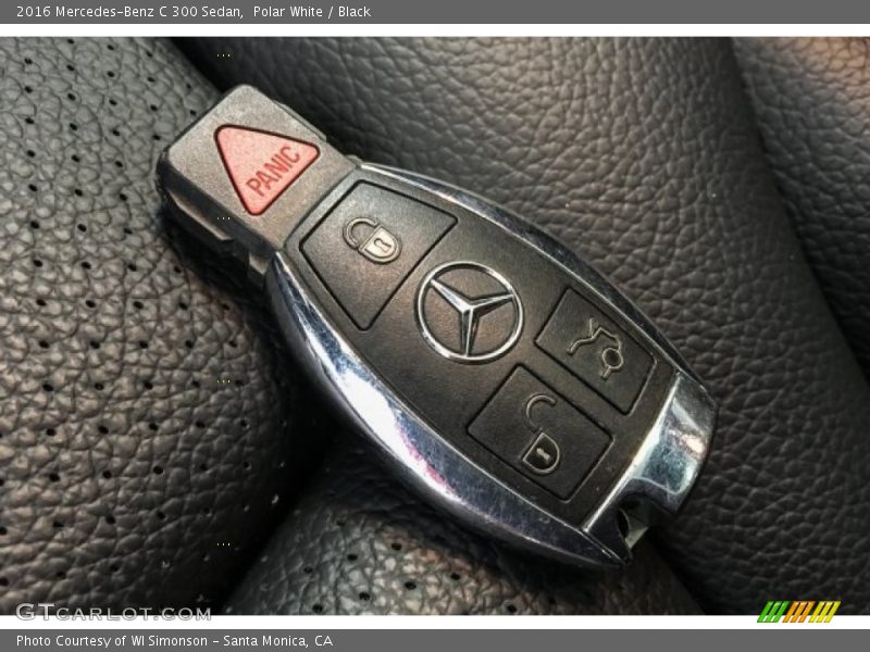 Polar White / Black 2016 Mercedes-Benz C 300 Sedan