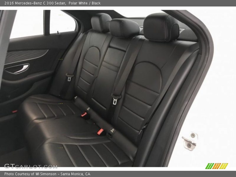 Polar White / Black 2016 Mercedes-Benz C 300 Sedan