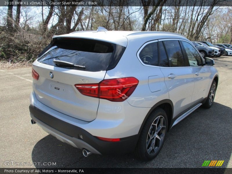 Glacier Silver Metallic / Black 2018 BMW X1 xDrive28i