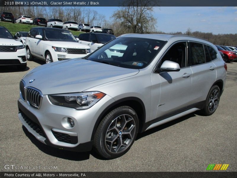 Glacier Silver Metallic / Black 2018 BMW X1 xDrive28i