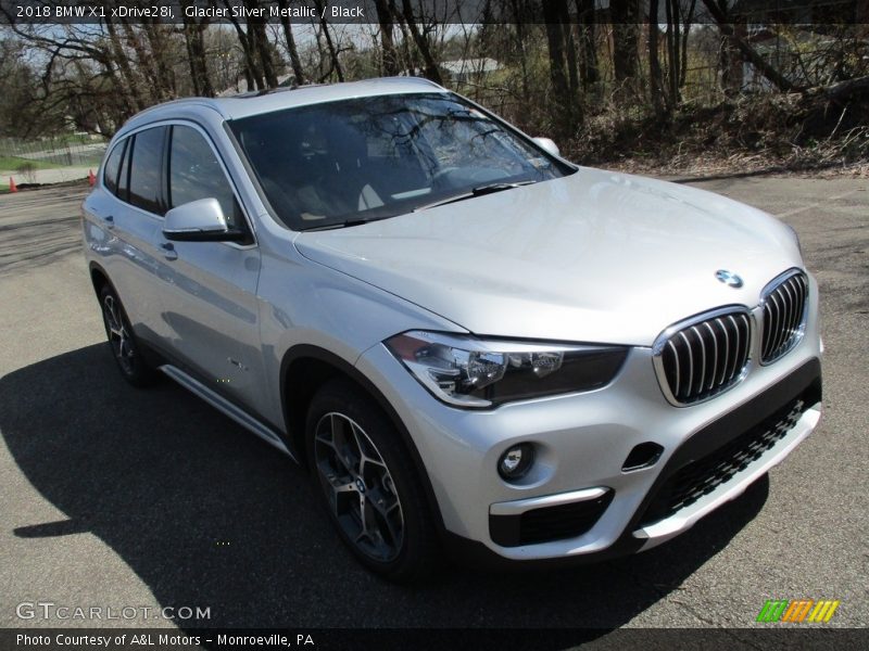 Glacier Silver Metallic / Black 2018 BMW X1 xDrive28i
