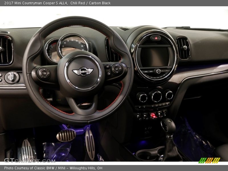 Chili Red / Carbon Black 2017 Mini Countryman Cooper S ALL4